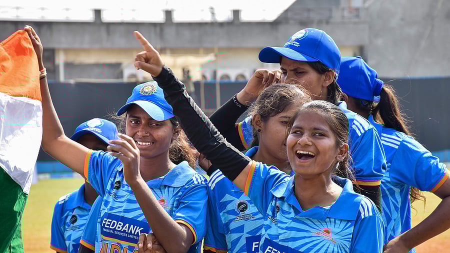 <div class="paragraphs"><p>India Women's blind cricketers </p></div>