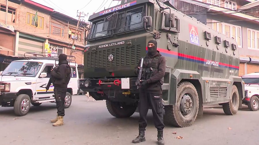 <div class="paragraphs"><p>According to official sources, the operation targeted key areas, including different blocks and barracks of the district jail in south Kashmir’s Anantnag district.</p></div>