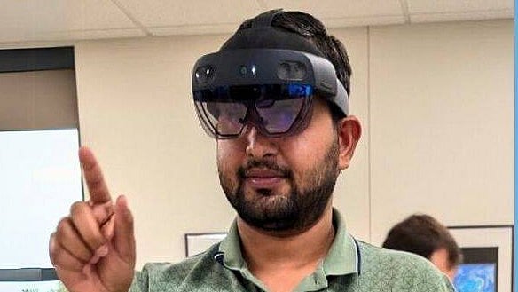 <div class="paragraphs"><p>Muneer Khan.</p></div>