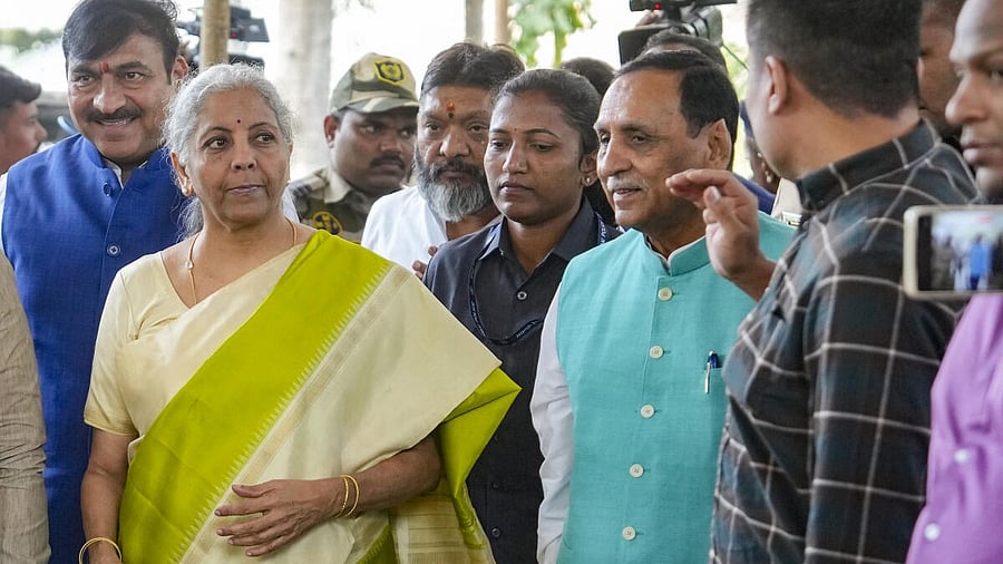 <div class="paragraphs"><p>Union Finance Minister Nirmala Sitharaman, BJP leader Vijay Rupani and others arrive for BJP legislature meeting at Vidhan Bhavan, in Mumbai.&nbsp;</p></div>