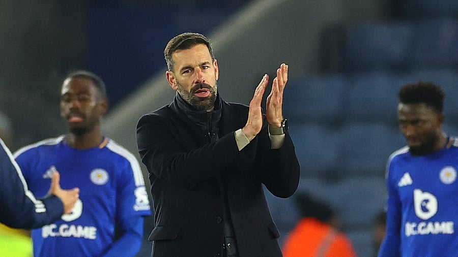 <div class="paragraphs"><p>Leicester City manager Ruud van Nistelrooy </p></div>