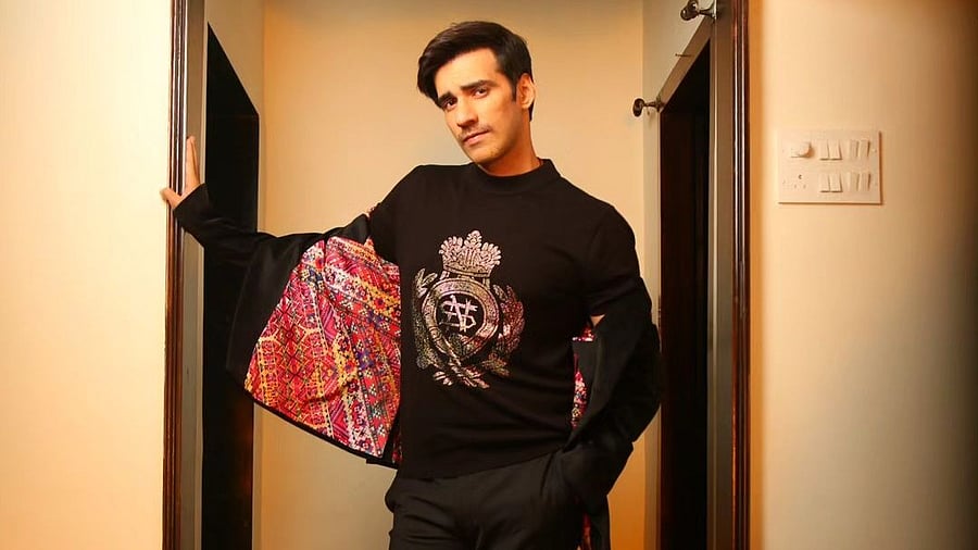 <div class="paragraphs"><p>Avinash Tiwary.</p></div>