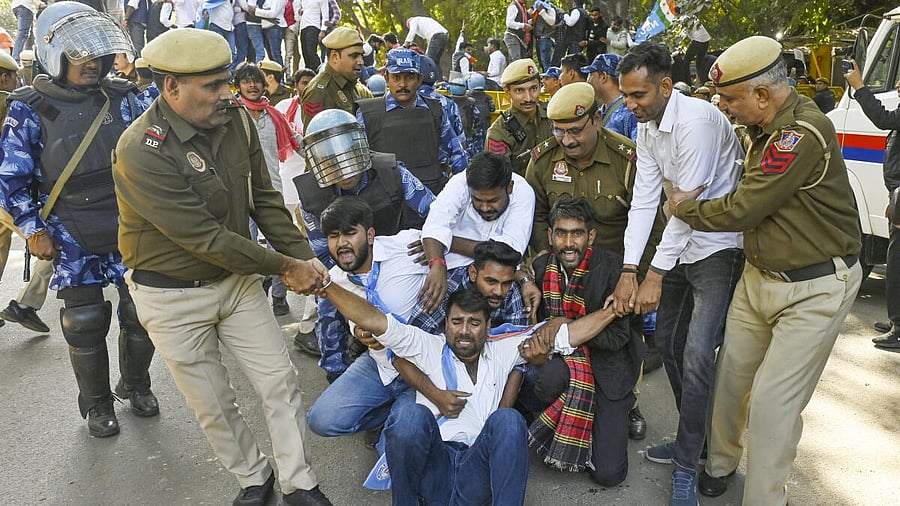 <div class="paragraphs"><p>NSUI members detained during protest march.</p></div>