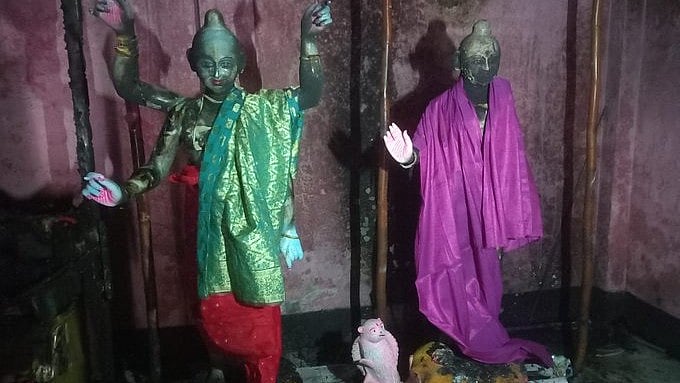 <div class="paragraphs"><p>Radharaman Das said in a post on X handle, 'ISKCON Namhatta Centre burned down in Bangladesh. The deities of Sri Sri Laxmi Narayan and all items inside the temple were burned down completely...'</p></div>