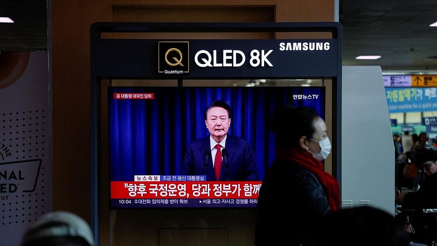 <div class="paragraphs"><p>South Korean President Yoon Suk Yeol delivers an address to the nation.</p></div>