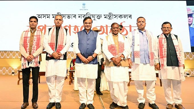 <div class="paragraphs"><p>Assam Governor Laxman Prasad Acharya administered the oath of office to the four new ministers - Prasanta Phookan, Kaushik Rai, Krishnendu Paul, and Rupesh Goala at the Srimanta Sankardeva Kalakshetra.</p></div>