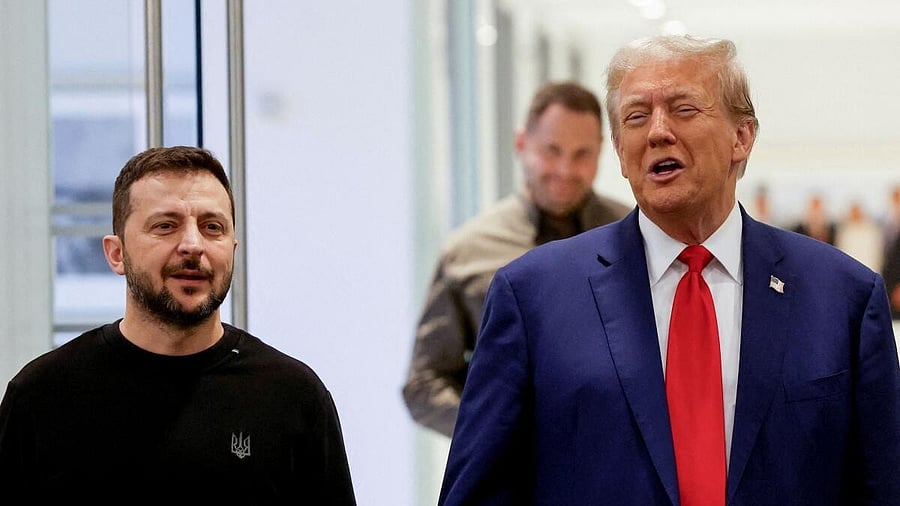 <div class="paragraphs"><p>Volodymyr Zelenskyy and Donald Trump.</p></div>