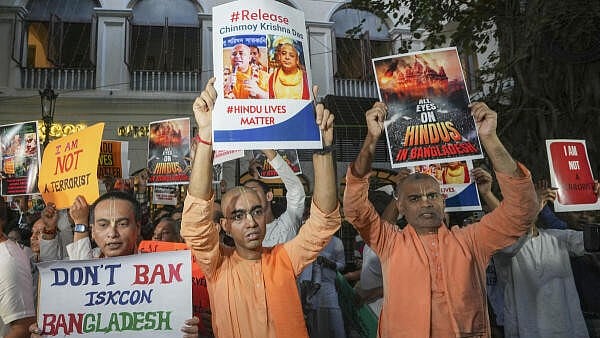 <div class="paragraphs"><p>ISKCON devotees join in prayers for safety of Hindus in Bangladesh</p></div>