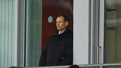 <div class="paragraphs"><p>Manchester United Sporting director Dan Ashworth in the stands.&nbsp;</p></div>