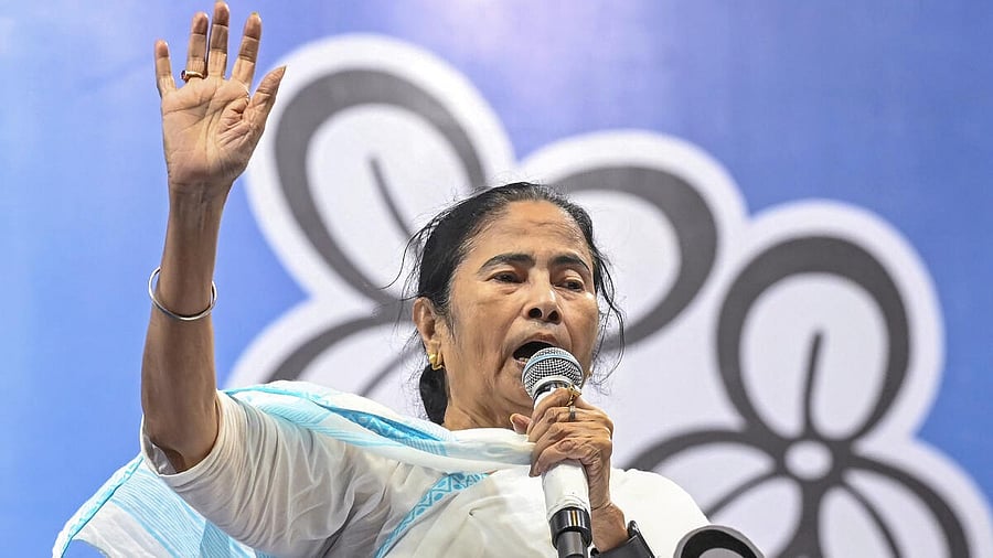 <div class="paragraphs"><p>Mamata Banerjee</p></div>