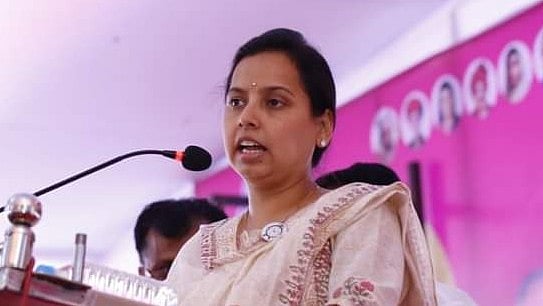 <div class="paragraphs"><p>Aditi Tatkare</p></div>