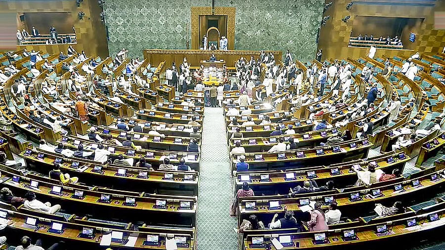 <div class="paragraphs"><p>Members in the Lok Sabha during the Winter session of Parliament, in New Delhi, Tuesday, Dec. 10, 2024.</p></div>