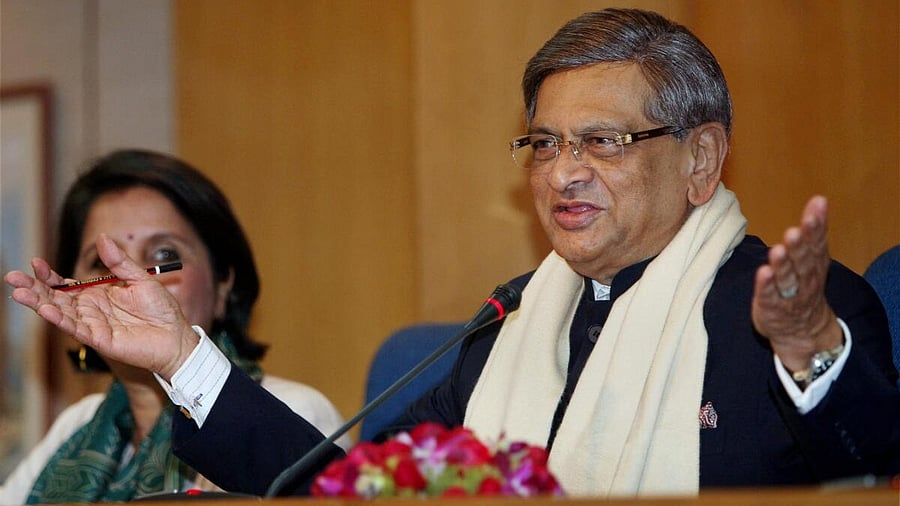 <div class="paragraphs"><p>Late S M Krishna</p></div>