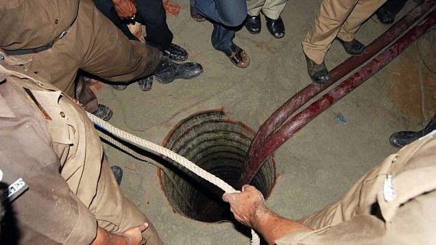 <div class="paragraphs"><p>The rescue team is digging a parallel borewell to reach him, while also supplying him oxygen through a pipe.</p></div>