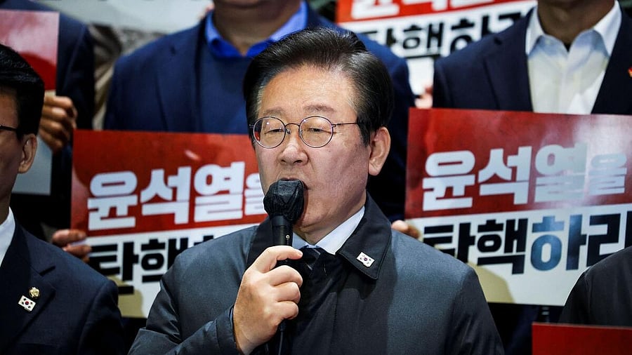 <div class="paragraphs"><p>Lee Jae-myung </p></div>