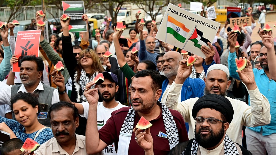 <div class="paragraphs"><p>Members of 'Bengaluru for Justice and Peace' and religious leaders at the protest at Freedom Park on Tuesday. </p></div>
