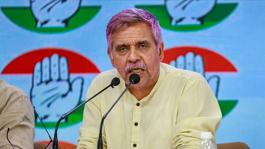 <div class="paragraphs"><p> Congress leader Sandeep Dikshit </p></div>