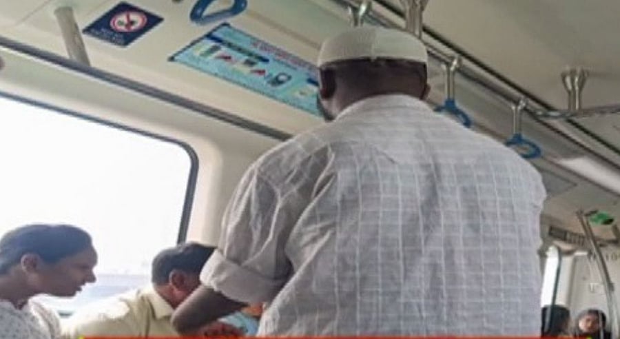 <div class="paragraphs"><p>Screengrab of a man begging on a&nbsp;Bengaluru metro train</p></div>