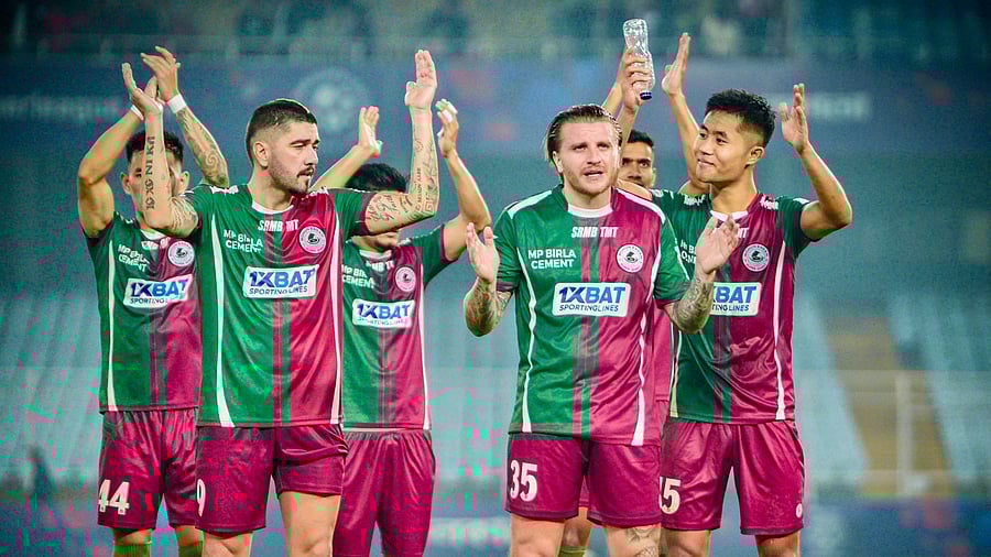<div class="paragraphs"><p>Mohun Bagan Super Giants players celebrate after winning their ISL match against Kerala Blasters on Saturday.</p></div>