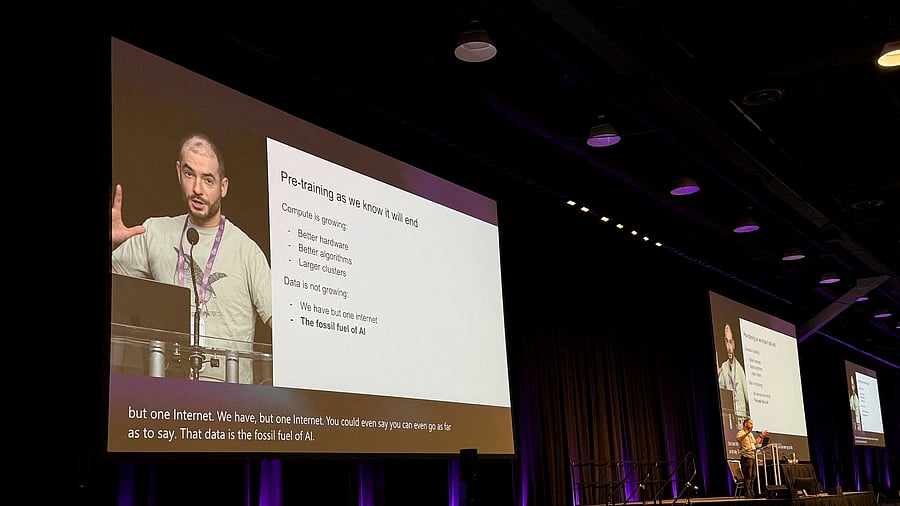 <div class="paragraphs"><p>AI scientist Ilya Sutskever speaks at the NeurIPS conference in Vancouver, British Columbia, Canada December 13, 2024.</p></div>