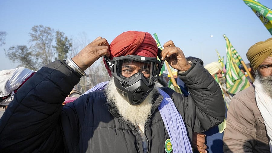 <div class="paragraphs"><p>A farmer at the protest site at Shambhu border, in Patiala district, Punjab, Saturday, Dec. 14, 2024.</p></div>