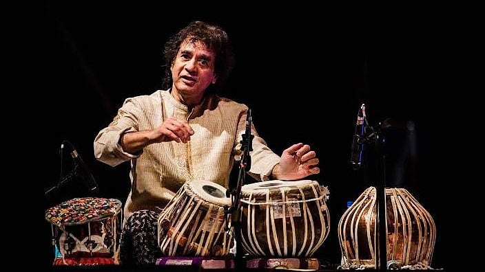 <div class="paragraphs"><p>Zakir Hussain</p></div>