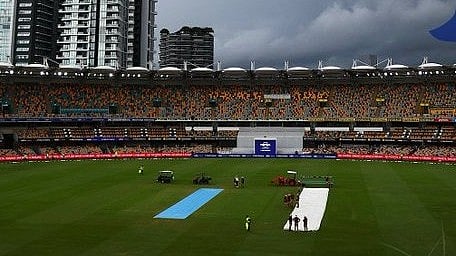 <div class="paragraphs"><p>A view of the Gabba.</p></div>