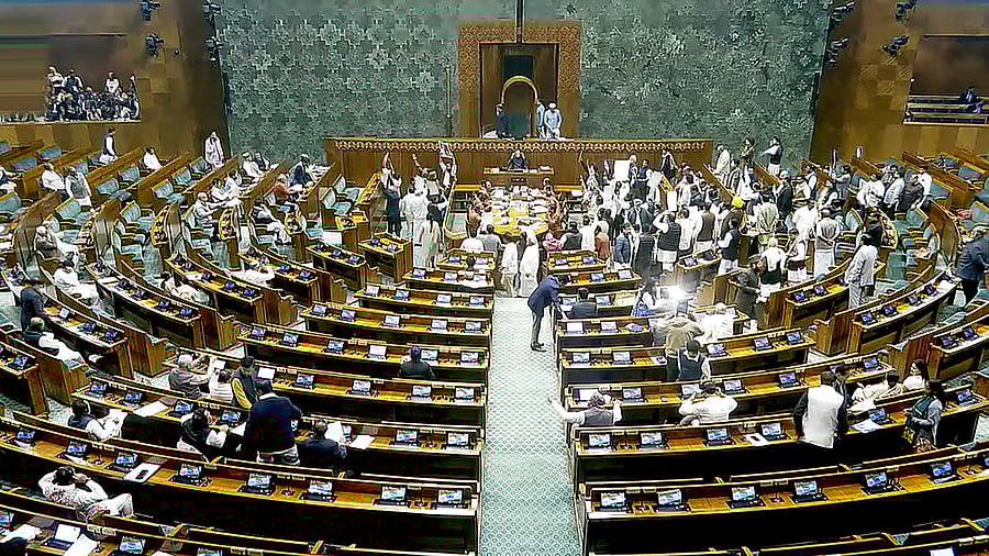 <div class="paragraphs"><p>Lok Sabha in session.</p></div>
