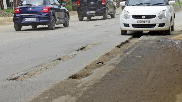 <div class="paragraphs"><p>Dommasandra circle, Sarjapur Main Road in Bengaluru.</p></div>