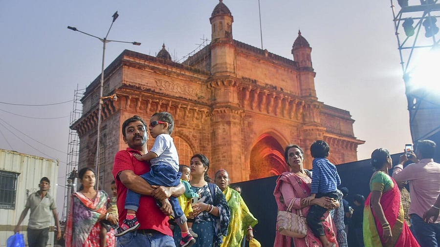 <div class="paragraphs"><p>Passengers after being rescued in a joint operation by the Indian Navy and Indian Coast Guard after a ferry capsized off Mumbai coast when a Navy craft crashed into it, Wednesday, December 18, 2024.</p></div>