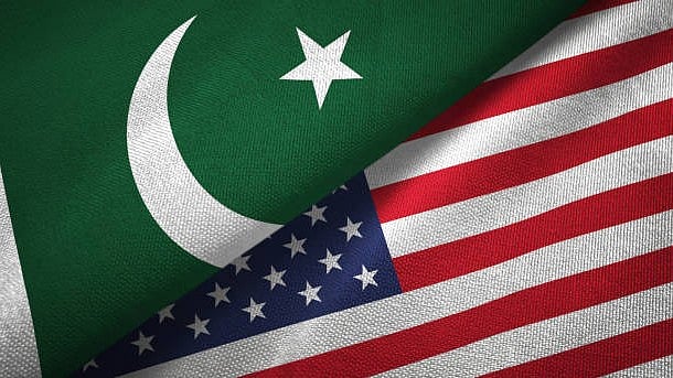 <div class="paragraphs"><p>Flags of Pakistan and the US.</p></div>