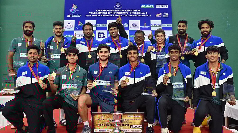 <div class="paragraphs"><p>Karnataka, winners of 77th Inter-State Inter-Zonal Championships 2024 at Karnataka Badminton Association on Thursday. </p></div>
