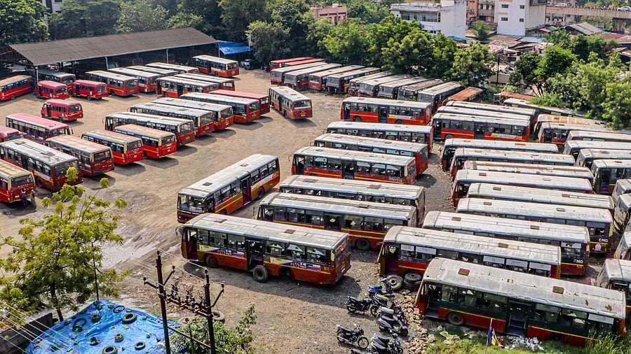 <div class="paragraphs"><p>Buses stand parked at a depot in Nagpur, Maharashtra.</p></div>