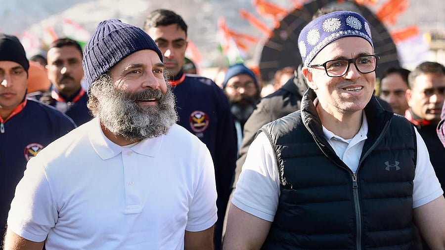 <div class="paragraphs"><p>File photo off Rahul Gandhi and Omar Abdullah. </p></div>