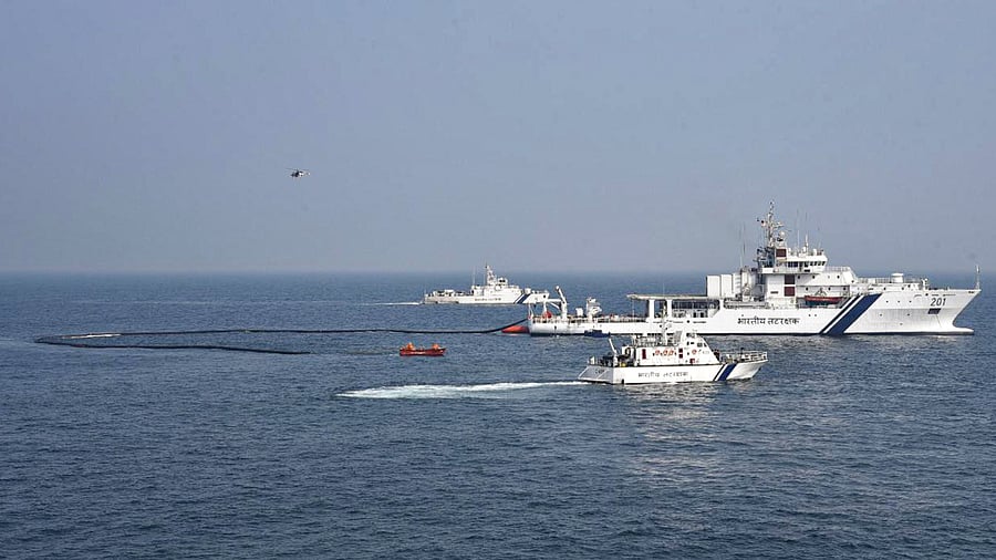 <div class="paragraphs"><p>The Indian Coast Guard personnel (Representative image)</p></div>
