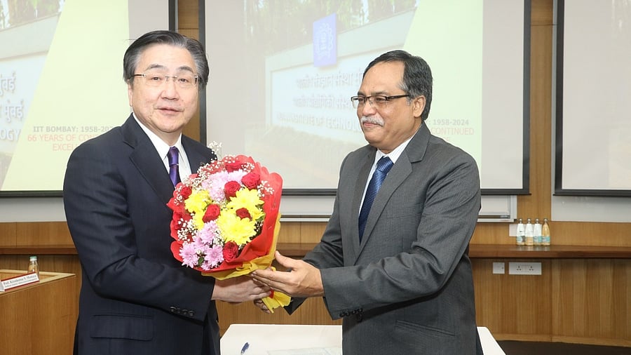 <div class="paragraphs"><p>IITB & Tohoku University, Japan signed an MOU to establish the IIT Bombay-Tohoku University Joint Academic & Research program.</p></div>