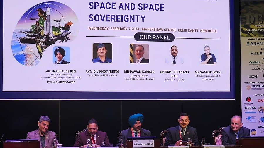 <div class="paragraphs"><p>DefSat 2024</p></div>