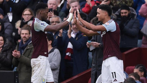 <div class="paragraphs"><p>Aston Villa's Ollie Watkins comes on as a substitute to replace Jhon Duran.&nbsp;</p></div>