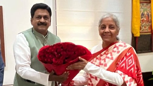 <div class="paragraphs"><p>Andhra Pradesh Finance Minister Payyavula Keshav seen here with Union Finance Minister Nirmala Sitharaman</p></div>