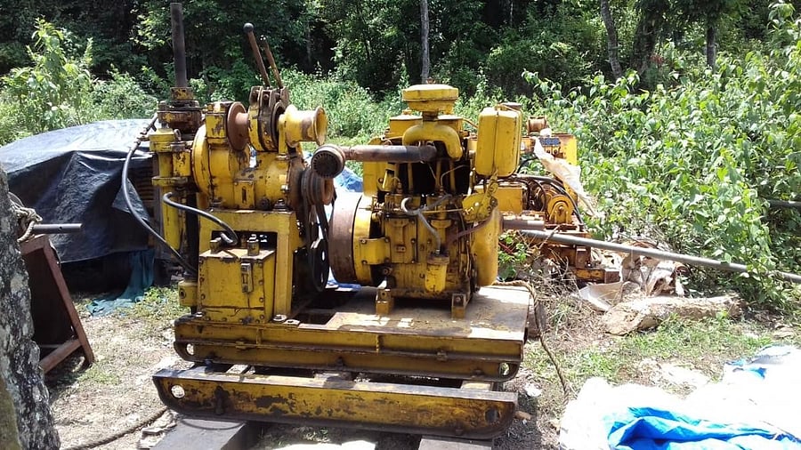 <div class="paragraphs"><p>Heavy machinery, which will be carried on head into the forest, for drilling work of Sharavathi Pumped Storage project, is kept ready at the Sharavathi Valley Lion-tailed Macaque Sanctuary in Shivamogga and Honnavar forest division.</p></div>
