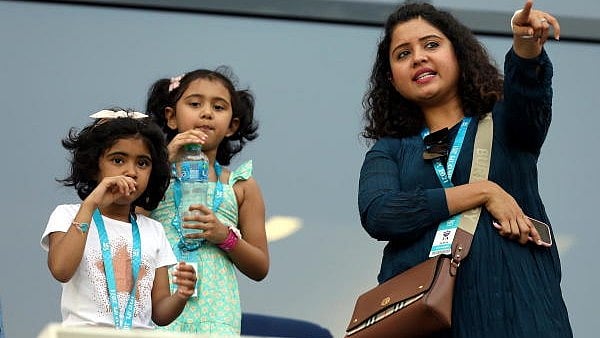 <div class="paragraphs"><p>Prithi Narayanan, wife of Ravichandran Ashwin, with daughters</p></div>