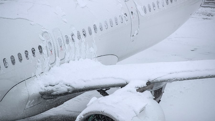 <div class="paragraphs"><p>The plane, carrying commercial goods, swiftly lost speed due to a build-up of ice and was forced to land on snow, a local official, Nikolai Sepko, wrote on Telegram. (Image for representation)</p></div>
