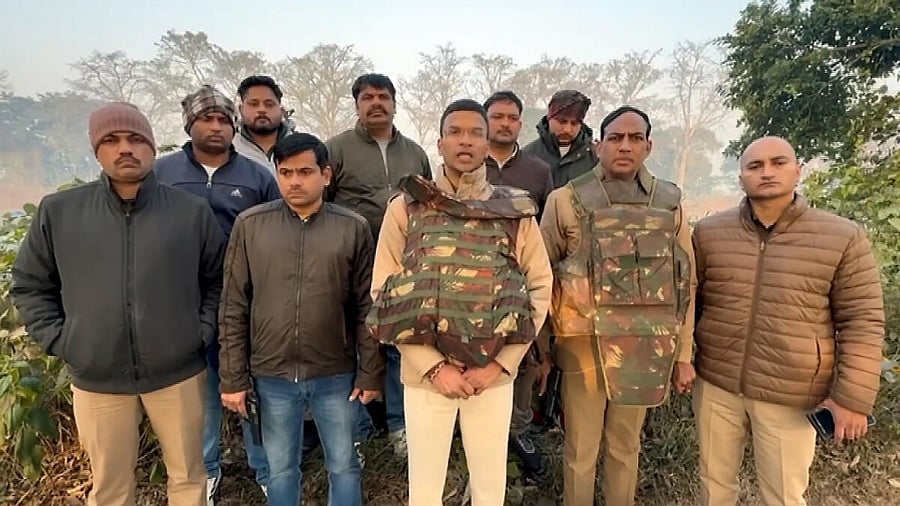 <div class="paragraphs"><p>Police and security personnel after an encounter with terrorists, in Pilibhit, Uttar Pradesh</p></div>
