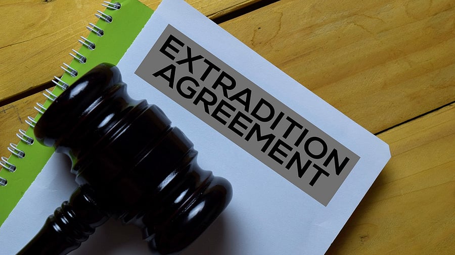 <div class="paragraphs"><p>Representative image of an extradition agreement.</p></div>