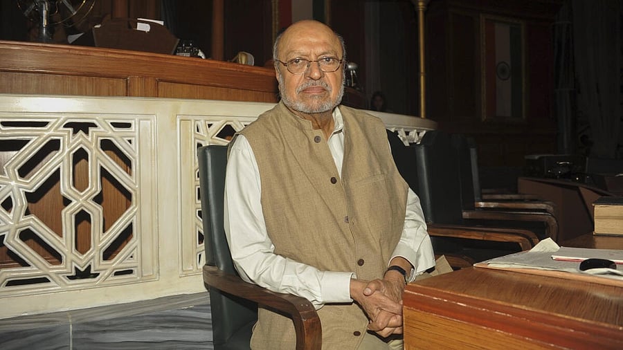 <div class="paragraphs"><p>Shyam Benegal</p></div>