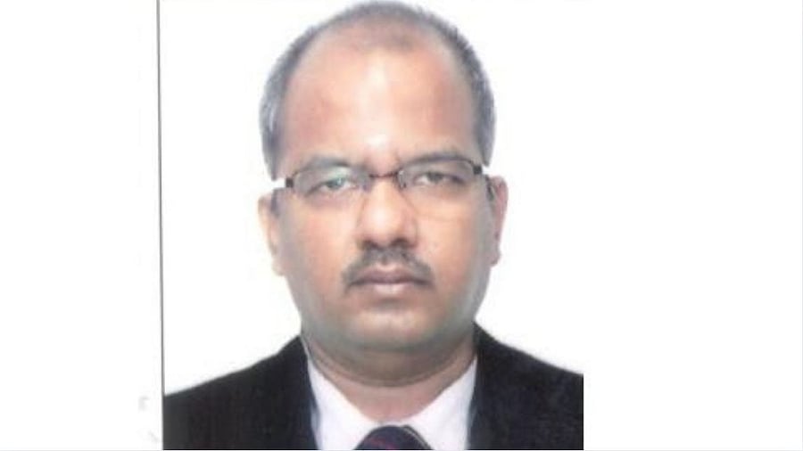 <div class="paragraphs"><p>IAS officer R Santhanagopalan</p></div>