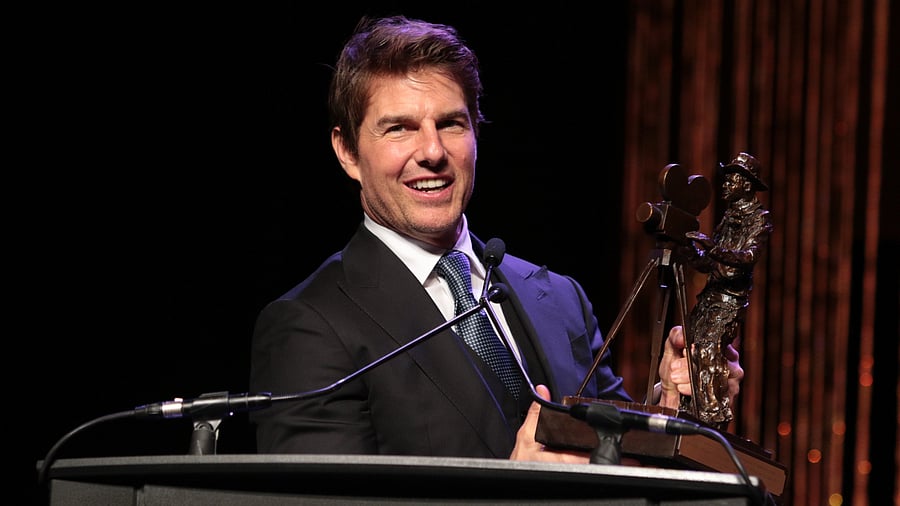 <div class="paragraphs"><p>Hollywood star Tom Cruise</p></div>