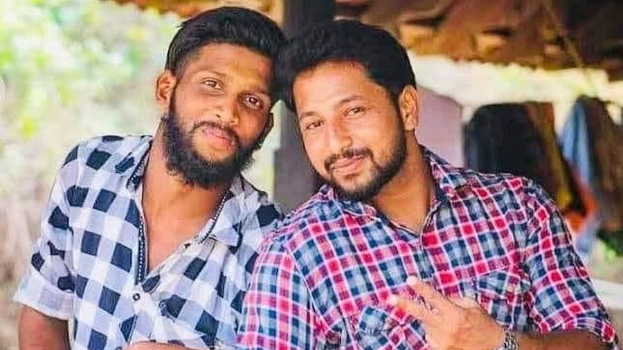 <div class="paragraphs"><p>Kripesh (L) and Sarath Lal.</p></div>