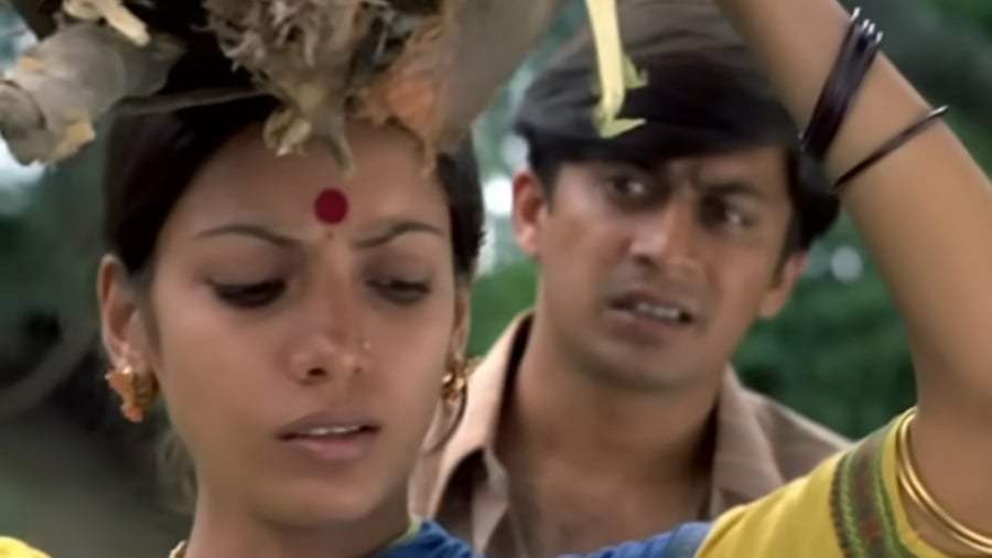 Shabana Azmi and Anant Nag in 'Ankur'.