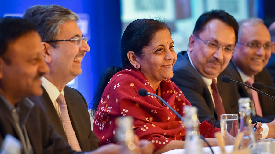 <div class="paragraphs"><p>FM with a few industry leaders. </p></div>